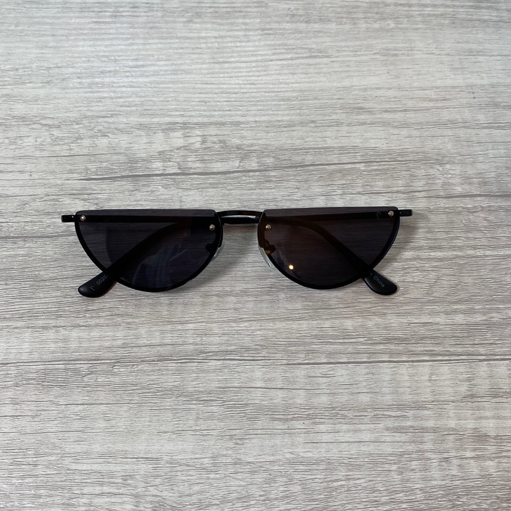 Flat top fashion glasses